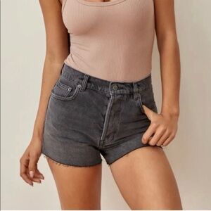 Reformation Charlie High Rise Jean Short in Havana Wash Size 27